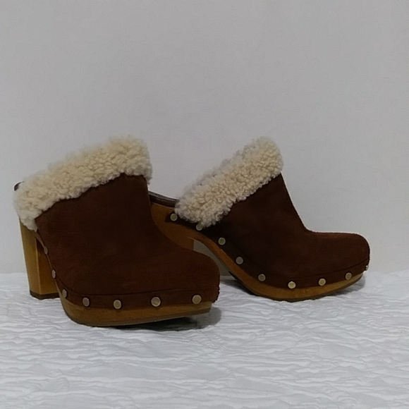Ugg Brown Suede Clogs Sherpa Trim - Picture 2 of 6